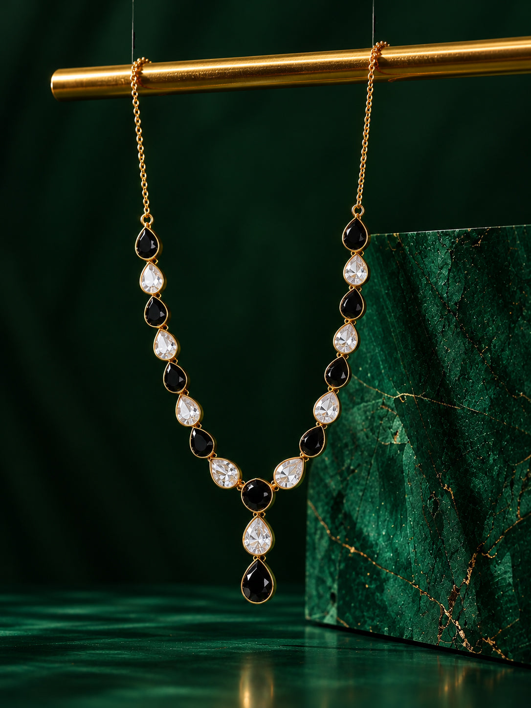 Beads And Stone Nexkless